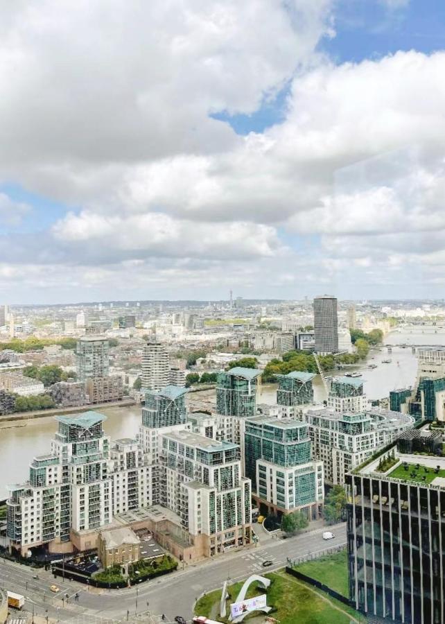 Luxury Central Flat With Stunning Views And Pool Londen Buitenkant foto